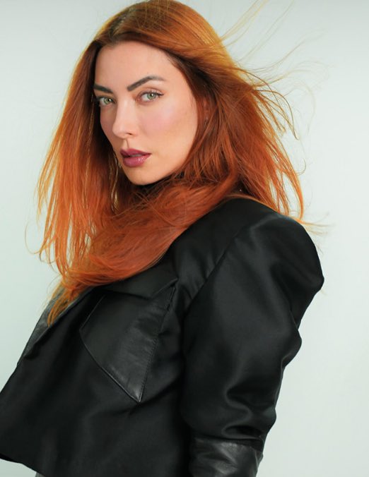 iRT19SQ's tweet image. Normita en la portada de la Revista Activa. Edición 189 🧡

acá está la edición digital: ⬇️
revistactiva.com/digital/?rv=ED…