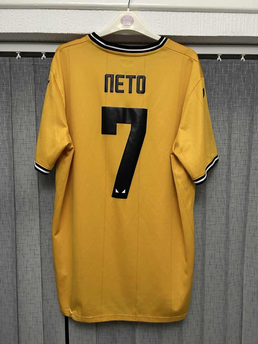 memorabiliaWWFC's tweet image. Wolverhampton Wanderers WWFC Shirt No 7 Pedro Neto Castore 2023/24 Wolves XL

£10.79 currently

1 bid

Ends Mon 1st Dec @ 8:05pm

ebay.co.uk/itm/2270871250…

#ad #wolves #wwfc