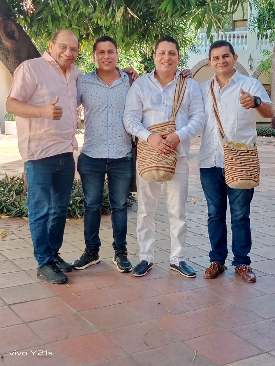 Firme mi vicepresidente <a href="/WilfridoOrtizA/">Wilfrido Ortiz Arias</a> el Pueblo #kankuamo bien representado en la mesa directiva del <a href="/ConcejoVpar/">Concejo de Valledupar</a>