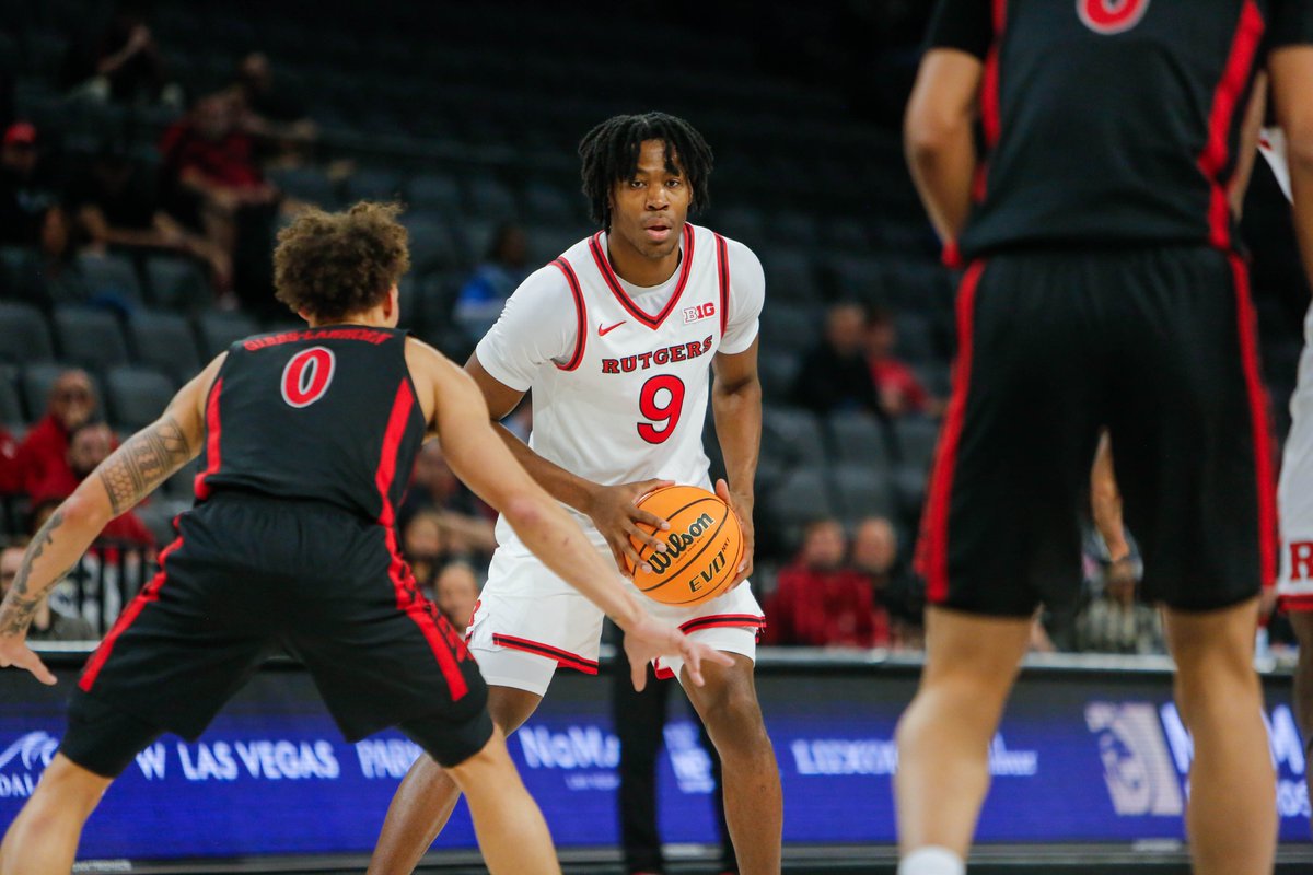 RutgersMBB's tweet image. DG with back-to-back buckets. An 11-0 run to kick off the second half.

44-39, RU. 16:19 to play.

#TheKnighthood🛡️⚔️