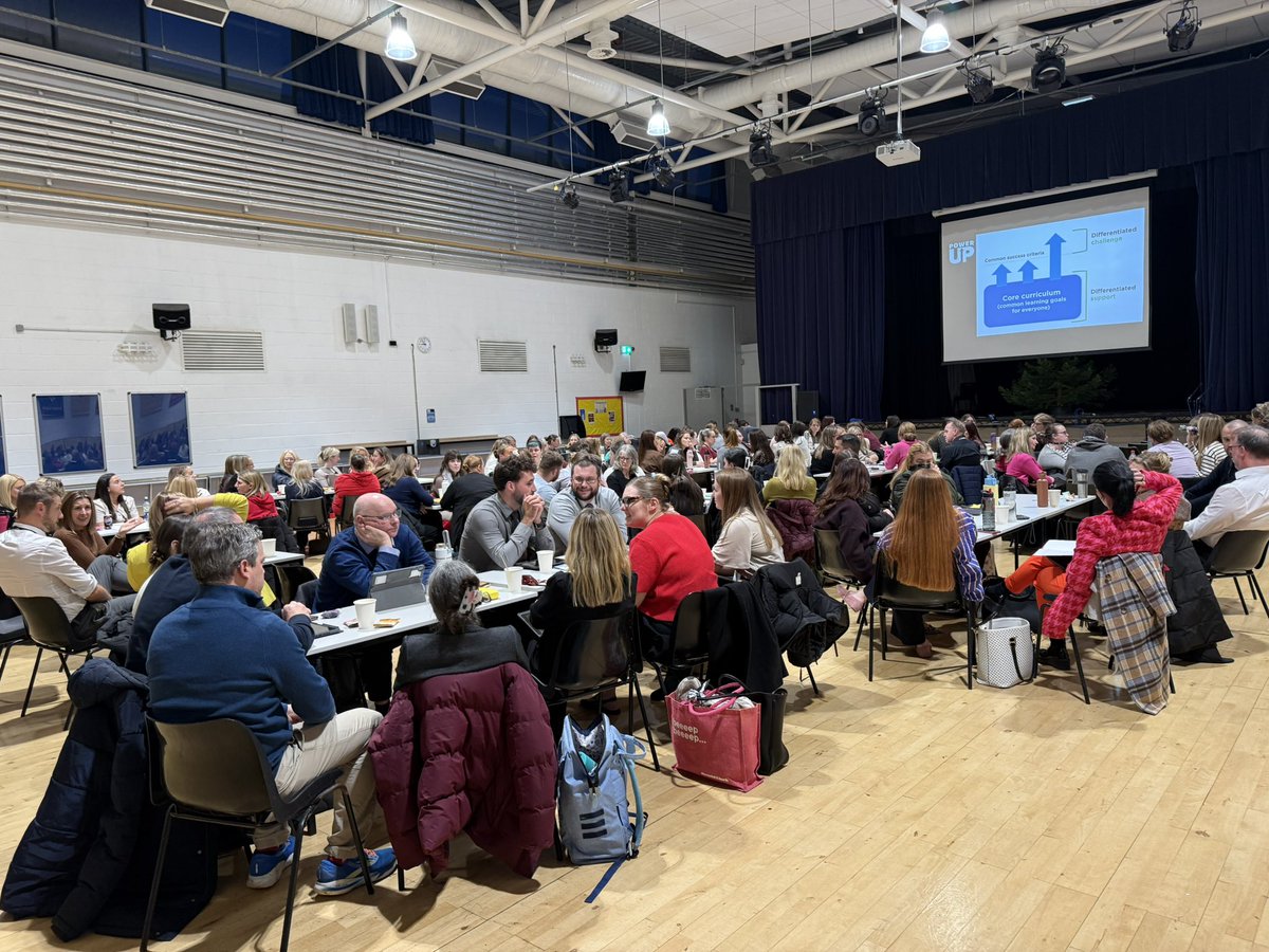 BruceNextLevel's tweet image. Good to be back working with primary and secondary teachers in the Bo’Ness cluster. We were exploring ‘adaptive teaching’ and ‘differentiation’ (which aren’t the same thing).

A suggested take-away: 
➡️ Differentiate the support on offer to everyone (not the learning intention).
