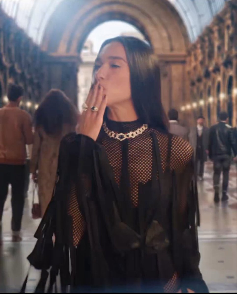 swiftstyle135's tweet image. Ciao ragazzi
Ci vediamo a dopo
Baciiiiiiii