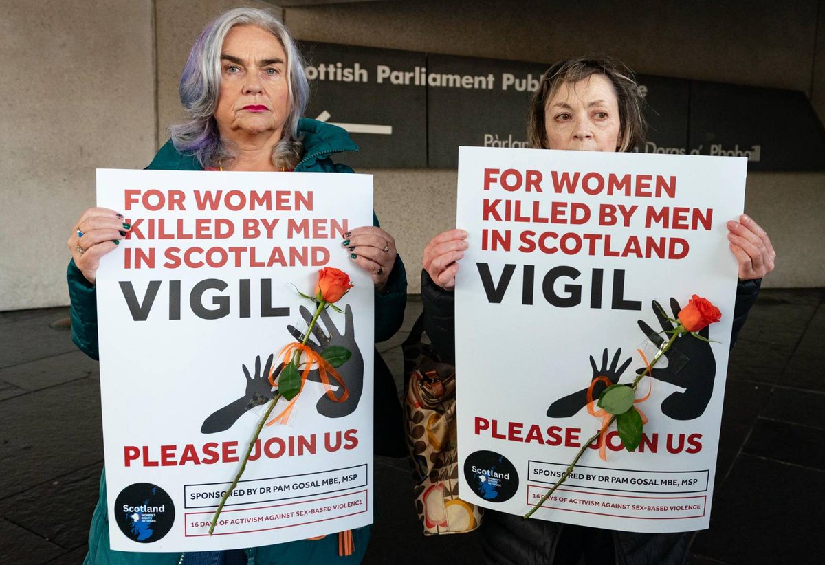 WRNScotland's tweet image. Thank you to everyone who came to our Vigil today to remember the 46 women killed by men

It was a dignified and moving vigil made all the more moving by the presence of the families of murdered women.

&quot;Nobody remembers these women&quot; 

Today we did 
#16DaysOfActivism