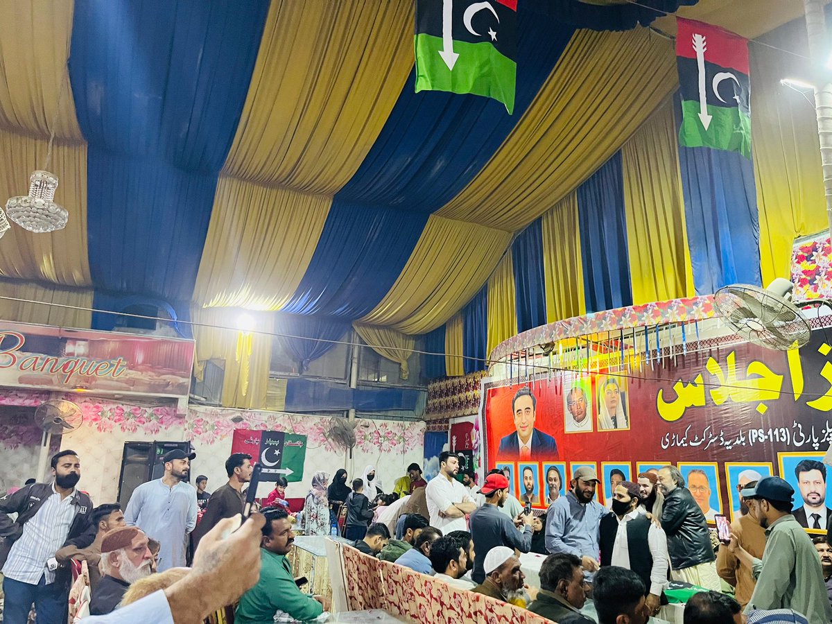 Liaquataskani1's tweet photo. پاکستان پیپلز پارٹی ضلع کیماڑی کے صدر لیاقت علی آسکانی کی زیر صدارت میں پی ایس 113 گلشن غازی میں پارٹی عہدیداروں اور ورکروں اہم  اجلاس منعقد ہوا 
اجلاس میں ضلع کیماڑی کے تمام سٹی ایریاز کی 58 ویں یوم تائسیس کی تیاریوں کو حتمی شکل  دی گئ۔@BBhuttoZardari @FaryalTalpurPk https://t.co/gC9xTnq5HN