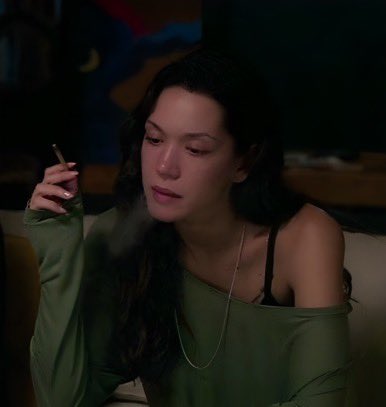 tanıştığı kız                    dönüştürdüğü kız