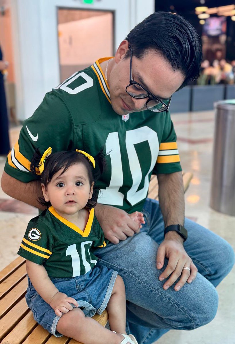 Jonathan Cruz tweet media