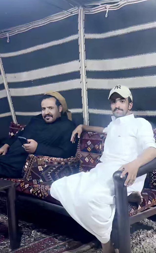 وشذا غبارررر من ذا ؟ مانعرفه