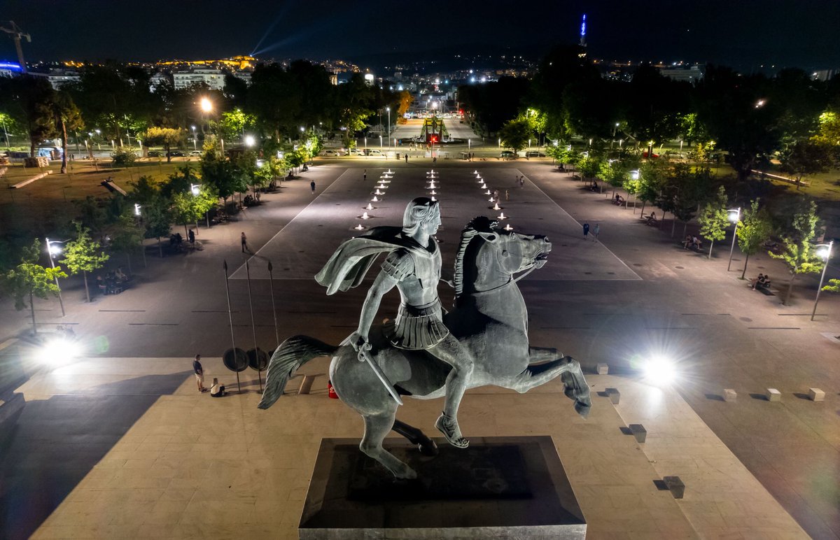 HomerPavlos's tweet image. It&apos;s called Thessaloniki.

We kicked Islam and the barbarians out of Greece.

We destroyed your mosques.