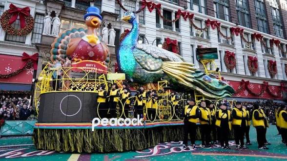 swiftly7's tweet image. The Thanksgiving Parade was amazing! Perfect classics, some new ones that MADE SENSE! Unlike that weird Corn play last year 😒 Thank you @peacock I’m grateful for your streaming service! You are the best! Giving full seasons, new movies and tv..#MacysThanksgivingDayParade2025
