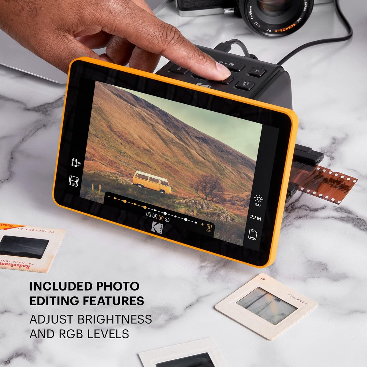 Fabriziobustama's tweet image. #BlackFriday for Photographers! 🎞️

Digitize your memories with professional quality. The KODAK Slide N SCAN MAX 7&quot; converts any negative or slide to 22MP HD JPEG.

🛒 Buy it on sale here 👉 amzn.to/4op2I0n 

#Kodak #Digitization #StrangerThings5 #Scanner