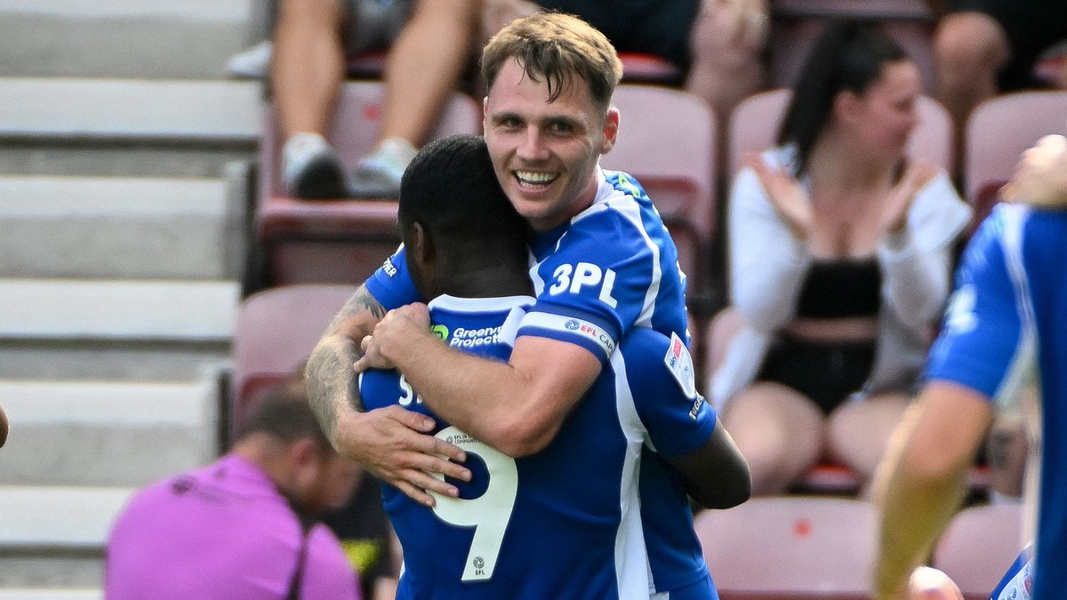 EFLFantasyTips's tweet image. 🥇J. Kerr (5.8 point average, 8.9 clearances per 90, 3rd best xG for L1 CBs)

🥈C. Wright (5.5 point average. 1 goal, 1 interception, 4 SoT and 4 key passes in past 2)

🥉H. Bettoni (15 points in 13 mins last GW. OOP attacker classed as a defender. Minutes risk‼️)

#FEFL | #WAFC