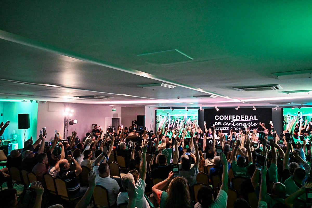 rodoaguiar's tweet image. ÚLTIMO MOMENTO!!
ATE DEFINIÓ PARO NACIONAL CUANDO SE TRATE LA REFORMA LABORAL Y PROTESTAS SORPRESIVAS EN DICIEMBRE!!

EL GOBIERNO ESTÁ TIRANDO TANTO DE LA PIOLA QUE SE VA A CORTAR!!

El Consejo de Mayo terminó siendo una encerrona para el sindicalismo. Un ámbito distractivo y…