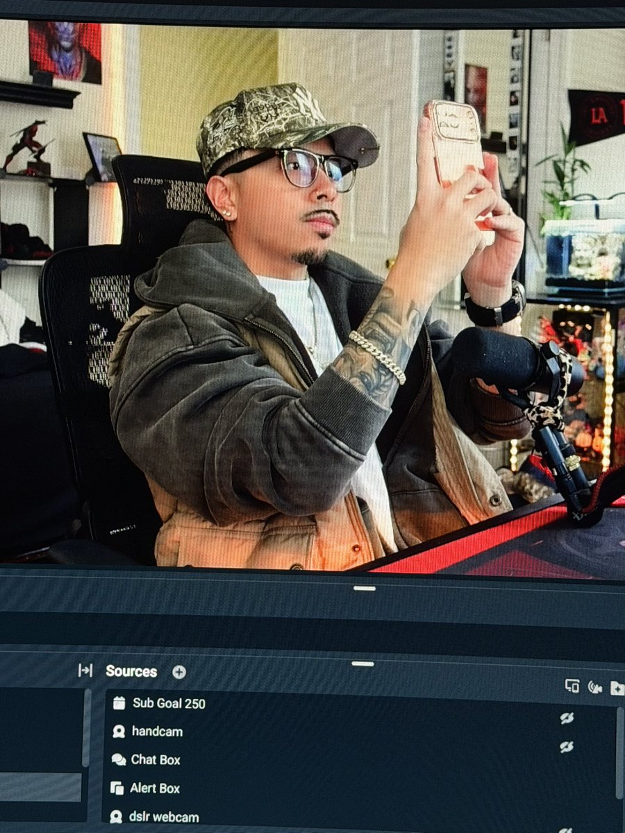 Signify 季節 tweet media