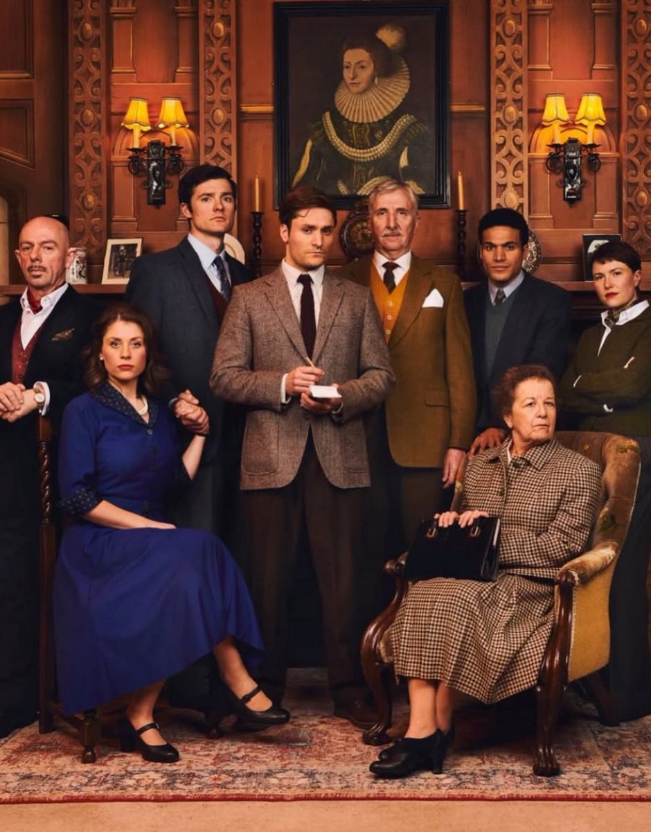 TheThomasDennis's tweet photo. Really enjoying the #Mousetrap as Sgt Potter - come and see who the murderer is!!! Photo’s are out! 
@Stmartinslondon @MousetrapLondon  1500’s to 1950’s in one month 👍😀
#actorslife #theatre #westend https://t.co/2tTaPseVJf