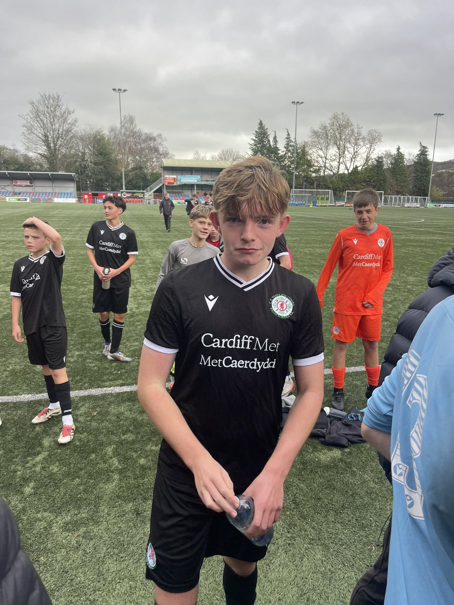 benjaminmott's tweet photo. Great afternoon for Thomas Mott today as he represented South Wales @CVSFA against North Wales in U14 Welsh schoolboy trials @WelshSchoolsFA Some terrific performances from all the boys. Motty really smashed it today and bagged a hatrick in the process! @StanwellPE @youth_county https://t.co/j82dMdV4Rs
