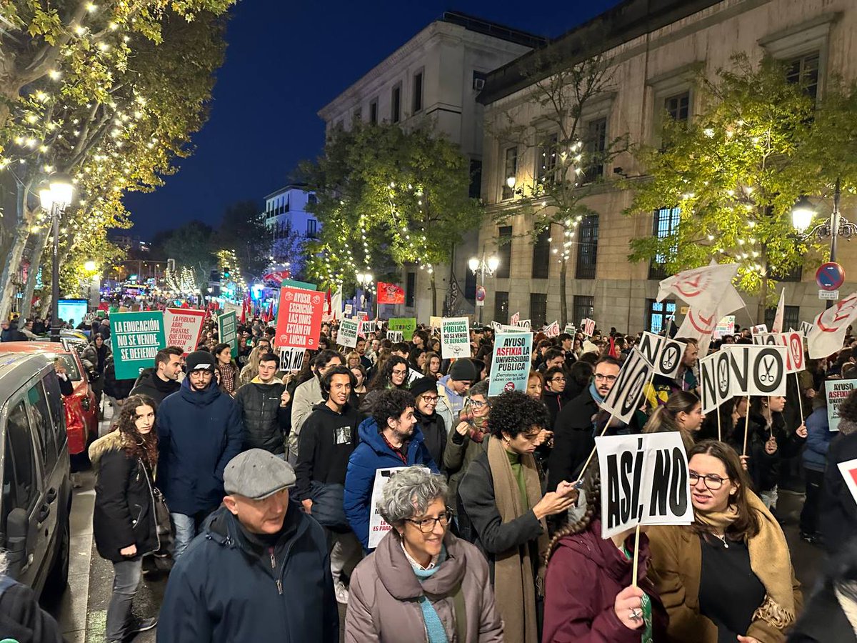 La Red de Educación de IU Madrid luchamos y apoyamos la #EducaciónPúbluca en todas sus etapas. Más que nunca es necesaria una #UniversidadPública para todas, democrática y crítica donde los derechos laborales no se vean afectados por la asfixia a la que es sometida.

<a href="/IU_Madrid/">IU Madrid🔻</a>