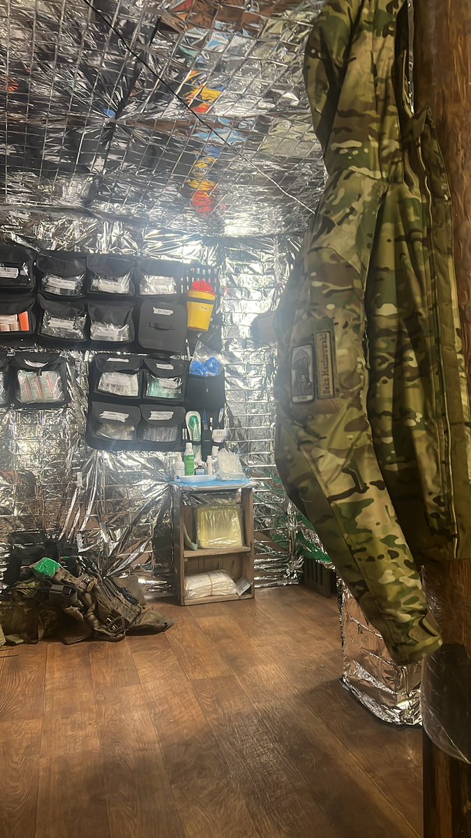 bekamaciorowski's tweet image. Today I’m grateful for all of YOU and your SUPPORT! 

Your support and help allows me to continue to help our soldiers and most recently, to set up an underground stabilization point for our wounded, very close to the first line. 

Thanks to your donations, I was able to set up a…