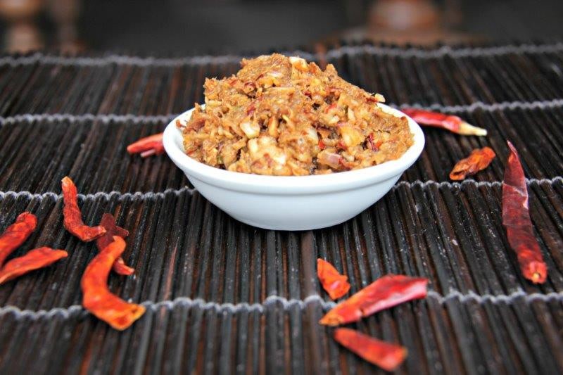 CompassandFork's tweet image. Better than from a jar! Easy Red Curry Paste Will Make you Cook Better Thai bit.ly/2s1sVGQ #recipe #thai