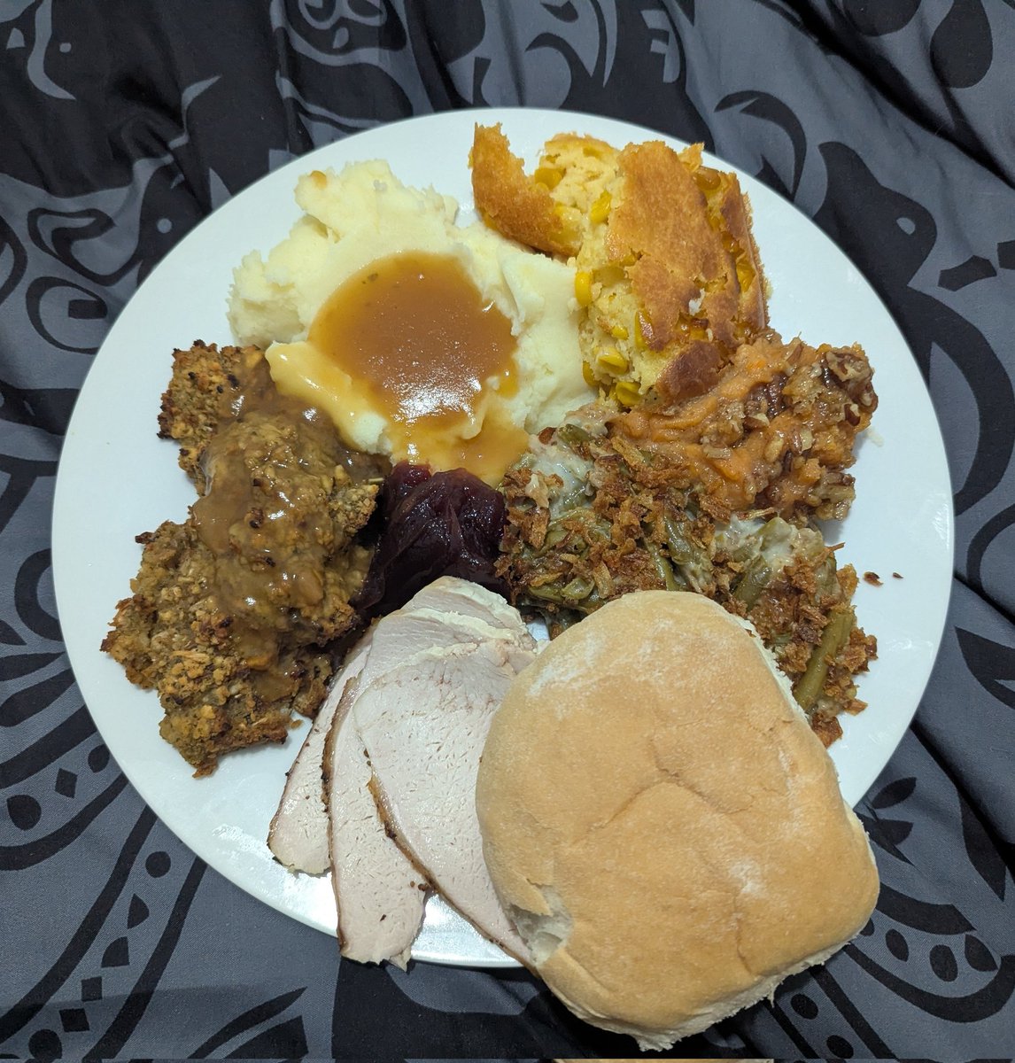 Took us a while to gather everything but we managed to throw together a southern style thanksgiving meal all the way up in north England. Happy Thanksgiving!!!