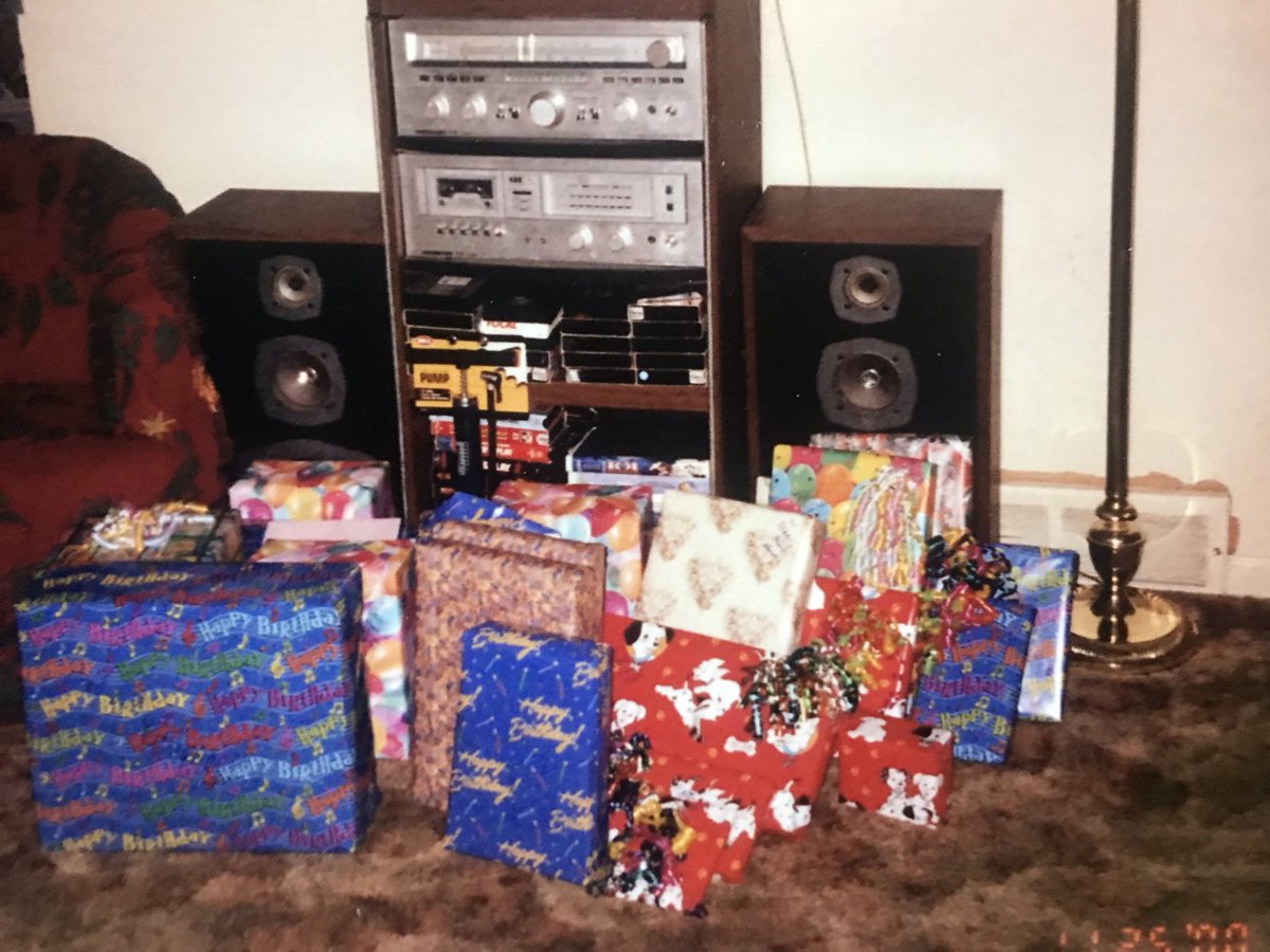 11/27/2000!! 🎊🎁🥳❤️🎂🎉😘🎈