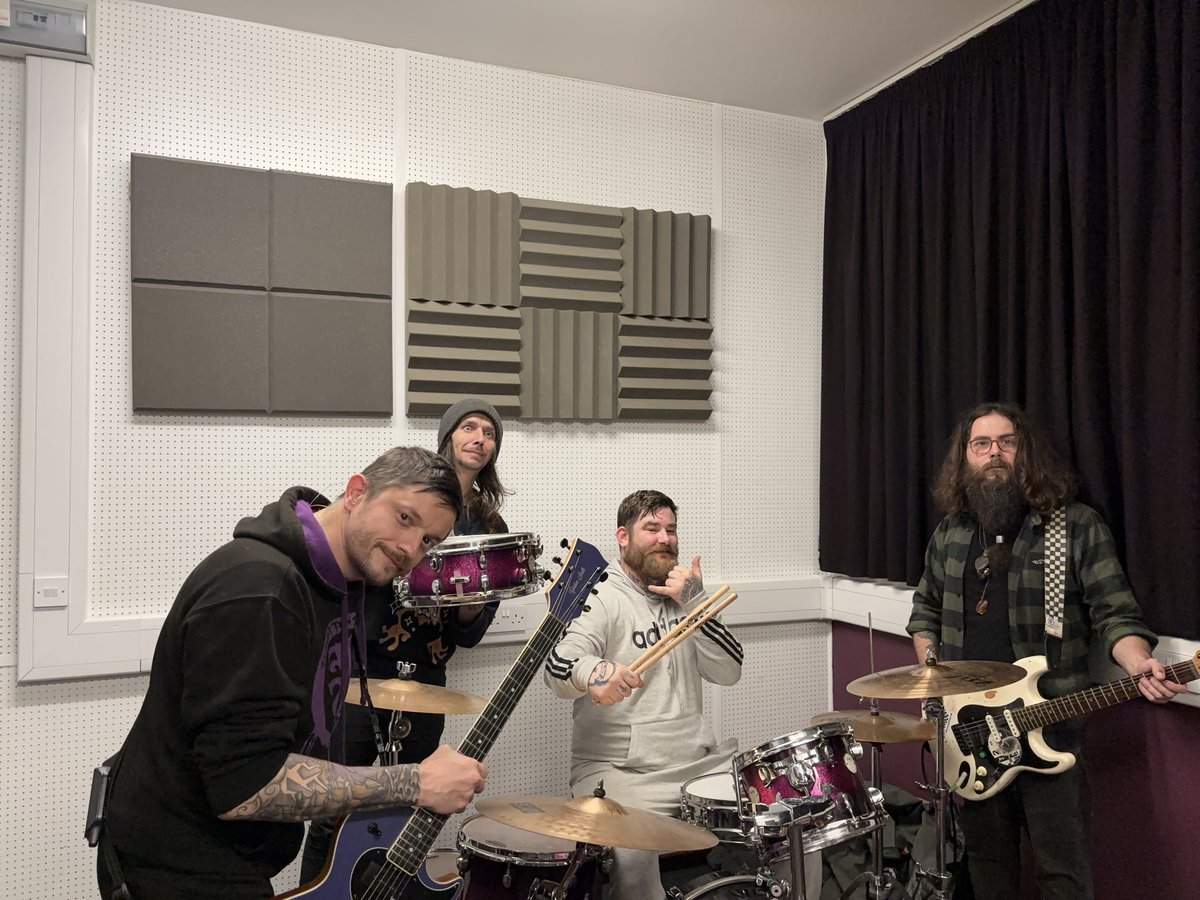 One more sleep until our sellout show with <a href="/spunge/">spunge</a> and @everyoneliesband for the long awaited @prockthedoc DVD release party!

We are rehearsed and ready to Stank it up.

Who’s coming?

#skapunk #prock #punkrock