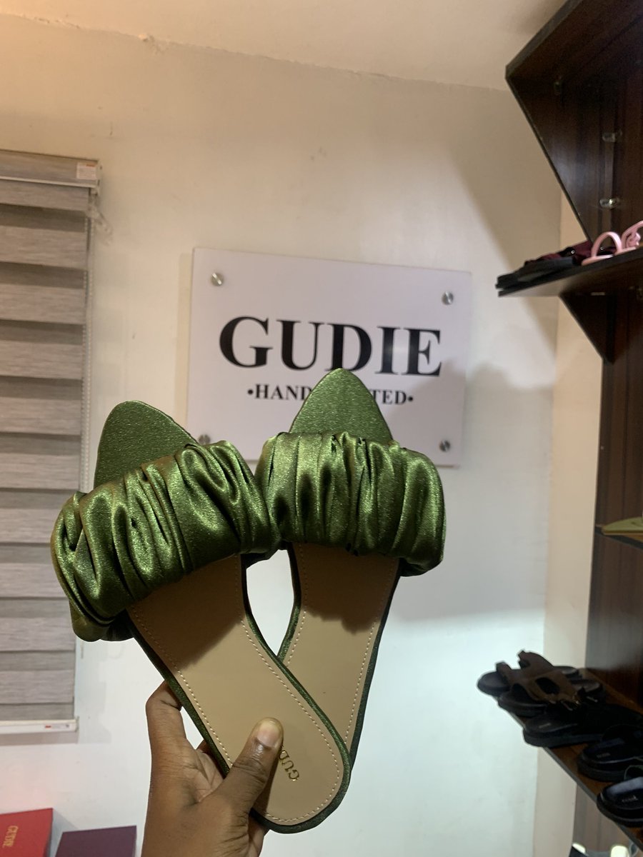 GoodnessAdeosun's tweet image. BUY FOR YOURSELF, BUY FOR YOUR LOVED ONES.

N10K ONLY.
gudie.bumpa.shop 

PLEASE REPOST.