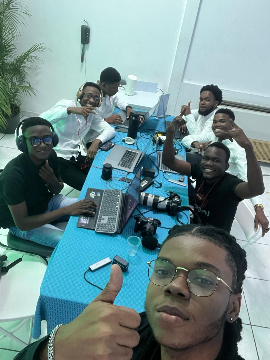 jordanmenm's tweet photo. Captation, montage, storytelling visuel : trois jours de production avec @Banjmedia pour la semaine de l’audit à El Rancho et Montana.
Toujours honoré de mettre mon expertise au service d’évènements qui comptent.
#SemaineDeL’audit #Haïti #Evenement https://t.co/2ZtSchS6m7
