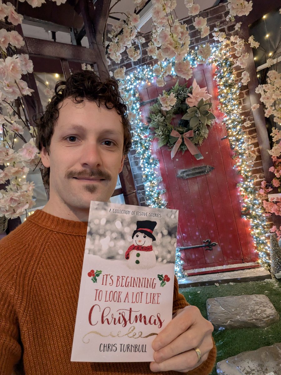 ❄️ Let me tell you a bit more about my books..
It’s Beginning To Look A Lot Like Christmas is a collection of festive short stories &amp; poems, including fan favourites Robin Redbreast, Princess Nethalya &amp; The Dog Peed On The Christmas Tree!🎄✨ #FestiveReads
linktr.ee/christurnbulla…