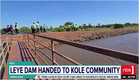 .<a href="/min_waterUg/">MINISTRY OF WATER AND ENVIRONMENT 🇺🇬</a> has handed over the rehabilitated Leye Dam to the local community in Ayer sub-county in Kole District, marking the end of a major weed-removal project and the beginning of a new phase of community-led management and agricultural use.

<a href="/OtwiiI/">Isaac Otwii</a> 

#NBSLiveAt9