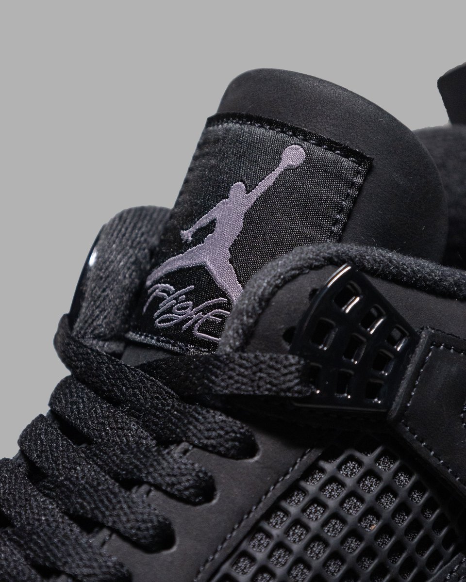 Air Jordan 4 Retro “Black Cat”

Black/Black-Light Graphite

Available tomorrow Nov 28 at 9AM CT on saintalfred.com