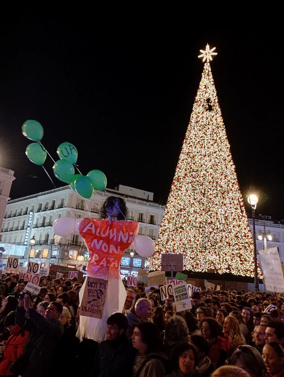 Madrid, 27 de noviembre de 2025
55.000 manifestantes por la Pública tras la #Huelga2627N