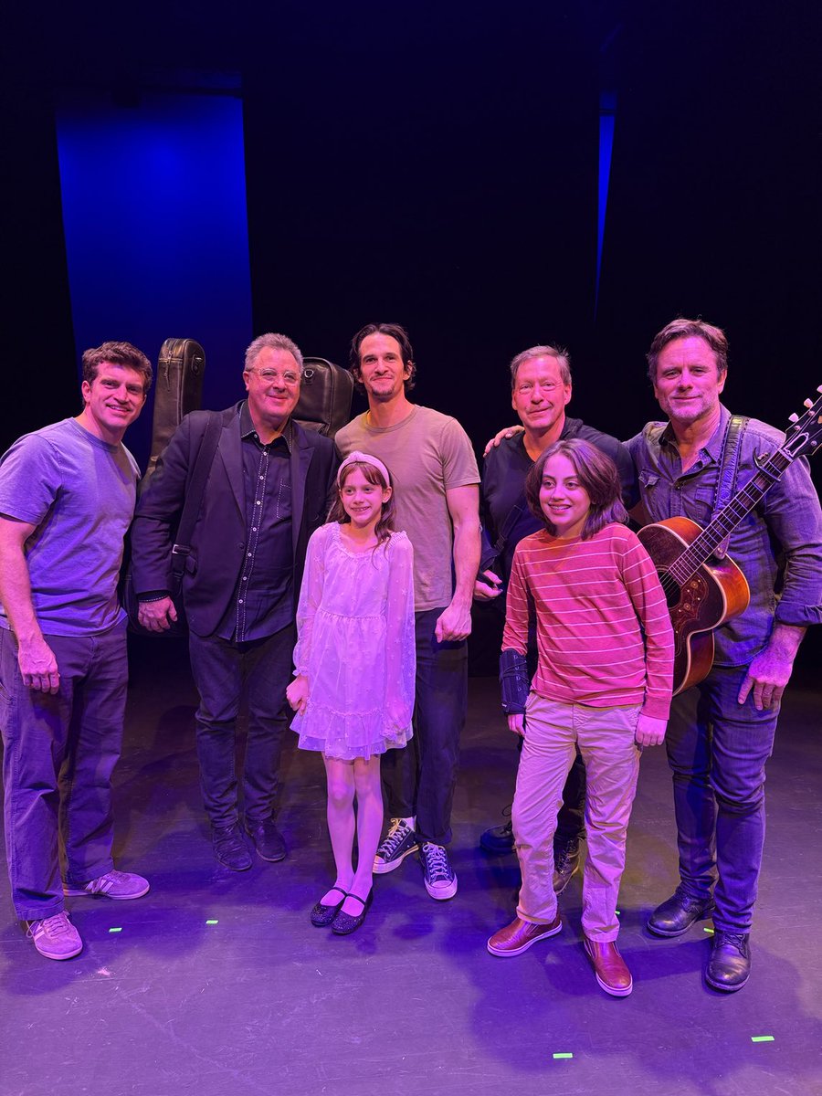 Grateful for all my pals who support Scars to Scripts helping our #Veterans ⁦<a href="/VGcom/">Vince Gill</a>⁩ ⁦<a href="/CharlesEsten/">Charles Esten</a>⁩ ⁦<a href="/JayDeMarcus/">Jay DeMarcus</a>⁩ ⁦<a href="/CreatiVets1/">CreatiVets</a>⁩ ⁦<a href="/GarySiniseFound/">GarySiniseFoundation</a>⁩