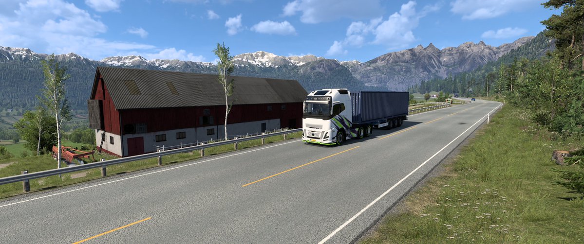 neur0nix_'s tweet image. First ride from Alesund to Dombas. What a great sense of peace and space. Breathtaking scenery up in Norway! #CruisingNordicHorizons