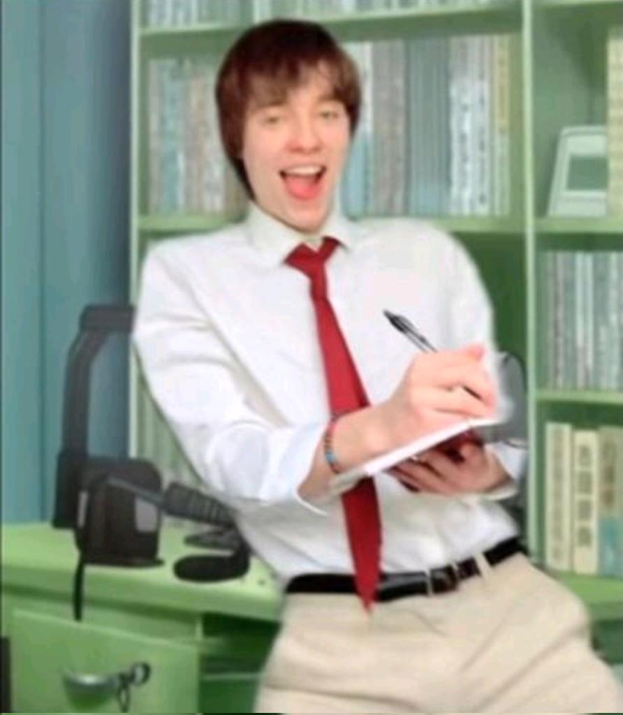 SillyAzulz tweet picture