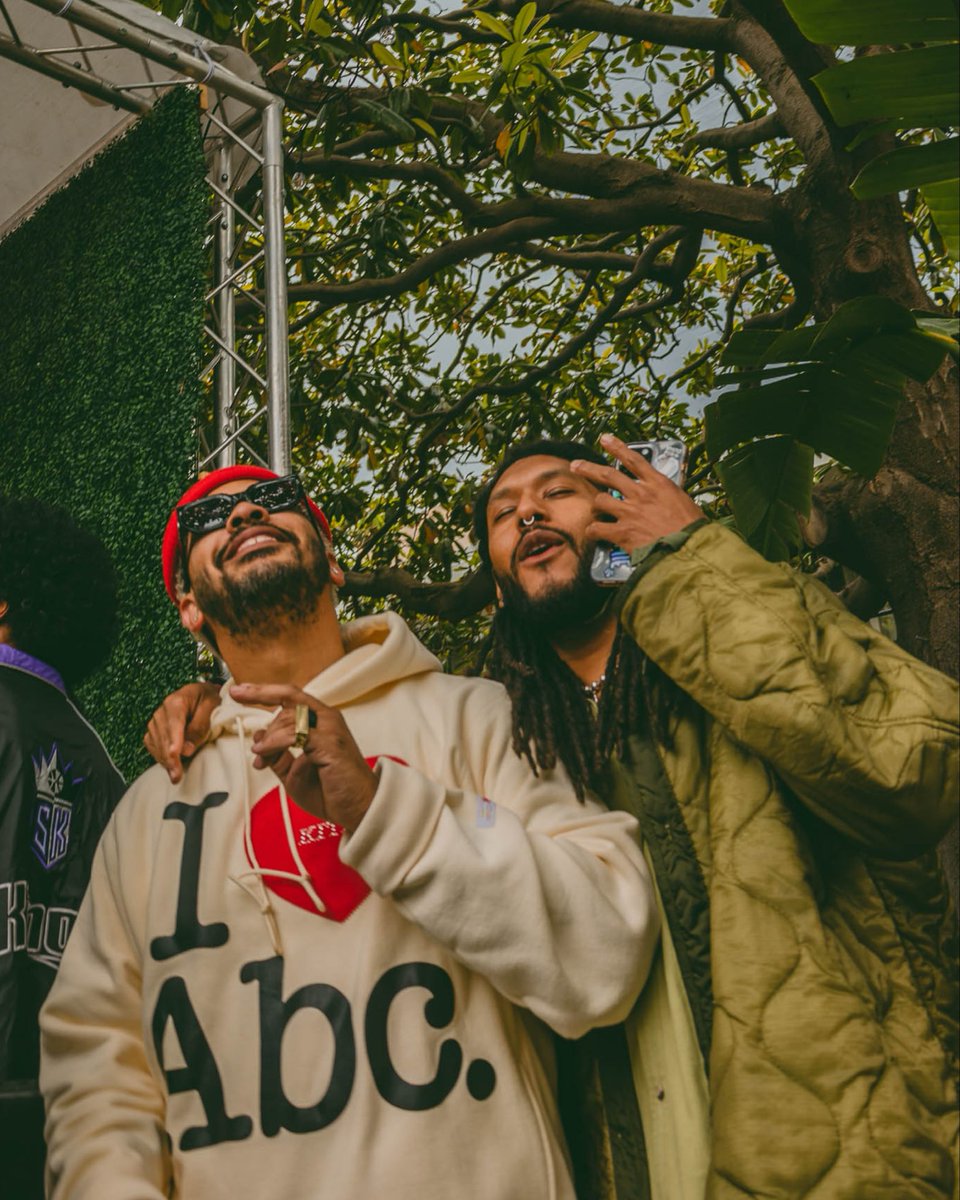 CHAMBERSsf's tweet photo. Thankful for the parties, the poets, and the poolside legends.

The cocktails, the chaos, and the community that's kept this place alive.

Happy Thanksgiving. https://t.co/vRVCZqfQtq