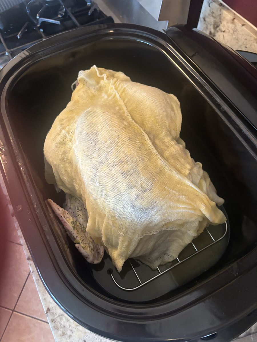 Garlic herb butter cheesecloth turkey. Stay tuned <a href="/SouthDallasFood/">South Dallas Foodie</a> <a href="/StewsSauce/">Stew</a> <a href="/SurfThrash/">SurfSkateThrash</a>