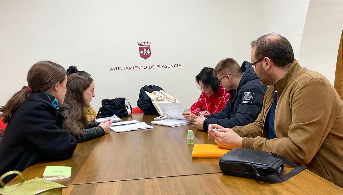 ISA BLANCO tweet media