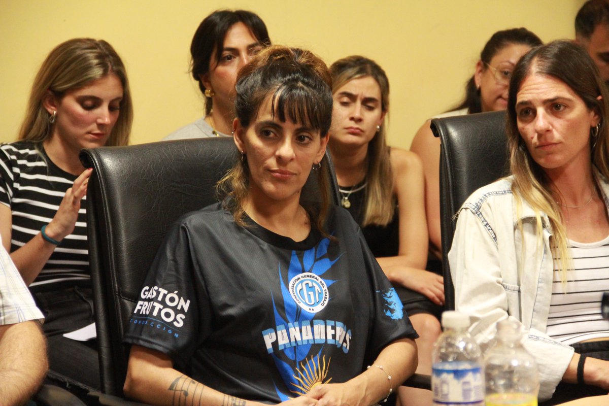 🟦🤝🟦 <a href="/FauppaPanaderos/">Fauppa Panaderos</a>  estuvo presente en el plenario de la <a href="/CgtJuventud/">JuventudSindicalCGT 🇦🇷</a> , acompañando el proceso de unidad y fortalecimiento que encabeza el compañero <a href="/sebasmaturanojs/">Sebastian Maturano</a>