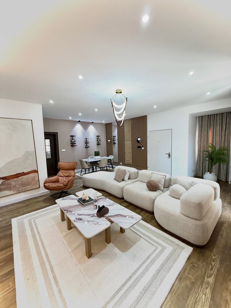 eioshortlets's tweet image. Stunning 3 bedroom serviced apartment now available for short and long Stay

 📍Jabi - Abuja 

Dm to book 
IG page - eioshortlets 
Call/whatsapp - 09039471110 

#eioshortlets #shortletsinabuja #servicedapartments #airbnb #luxuryapartments