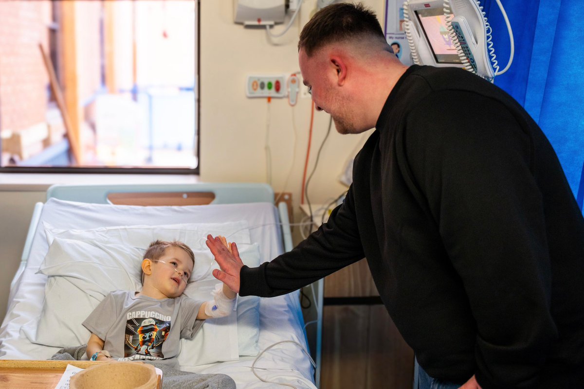 Luke Littler tweet media