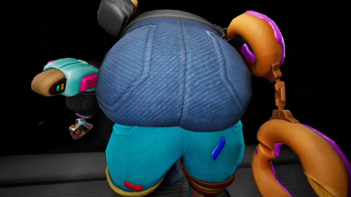 FortButtPics 🔞 tweet media
