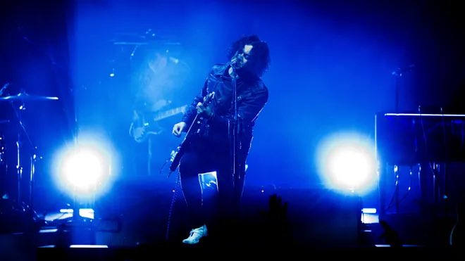 TechtakesAI's tweet image. Just replace the Super Bowl halftime show with Jack White and Eminem every year…