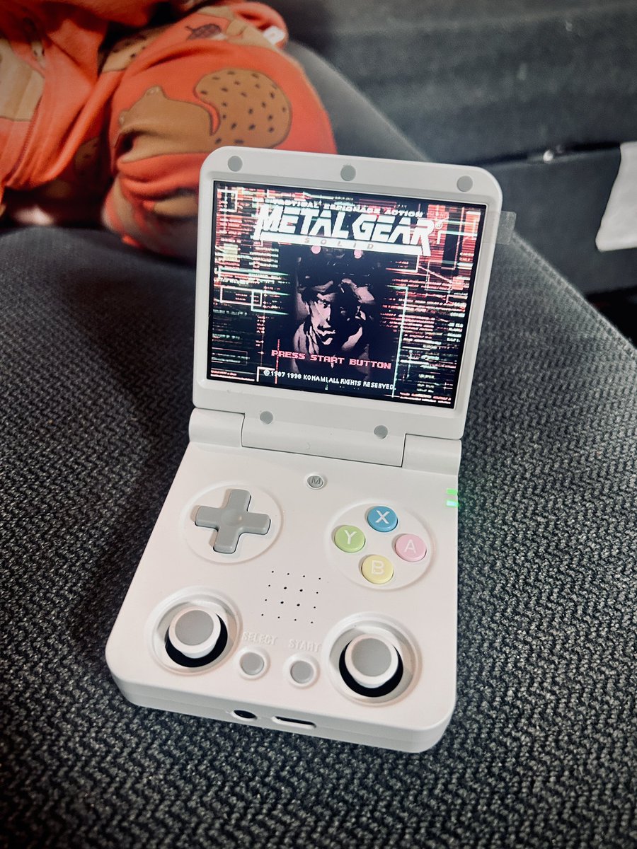 Finally got around to putting a couple of roms of my own on the Flip. Always a good place to start. Maybe I’ll finally finish FF7 this time lol.