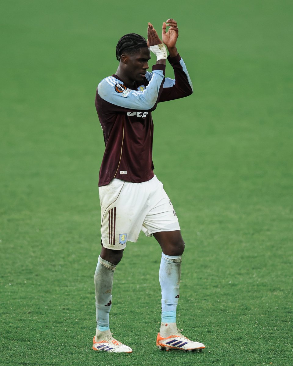 Three more points in the #UEL 👏