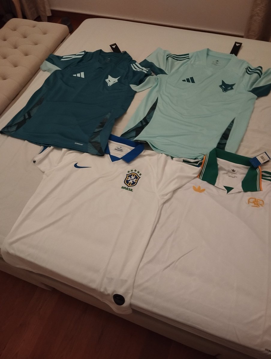 Ewan MacKenna tweet media