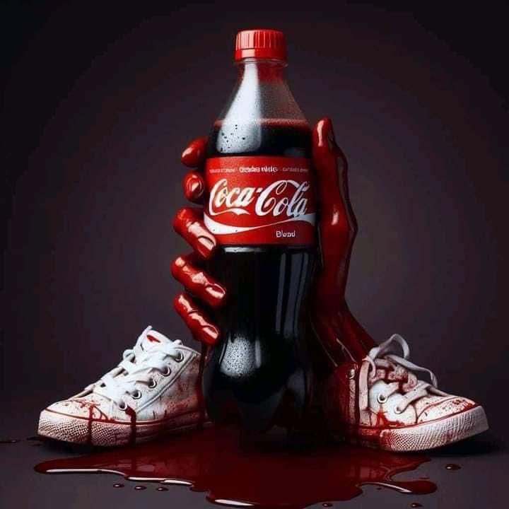 Trabzonspor Başkanı Ertuğrul Doğan, Coca Cola’nın sponsorluk teklifini kabul etmediklerinini açıkladı. 

"Filistin’de binlerce çocuk katledilirken bizim Coca Cola ile anlaşma yapmamız bize yakışmaz."