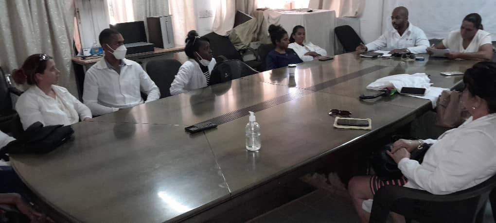 Hoy  realiazamos con mucho entusiasmo la reunión de nuestra brigada .
"Una brigada fuerte se construye con comunicación, por eso la reunión de hoy es clave para organizarnos, prevenir errores y actuar con más eficiencia."
<a href="/CubaGambia/">CubaCooperaGambia</a> 
<a href="/bmc_Gambia/">Yoana Machado</a> 
 <a href="/Bmckanifing/">Kanifing</a>