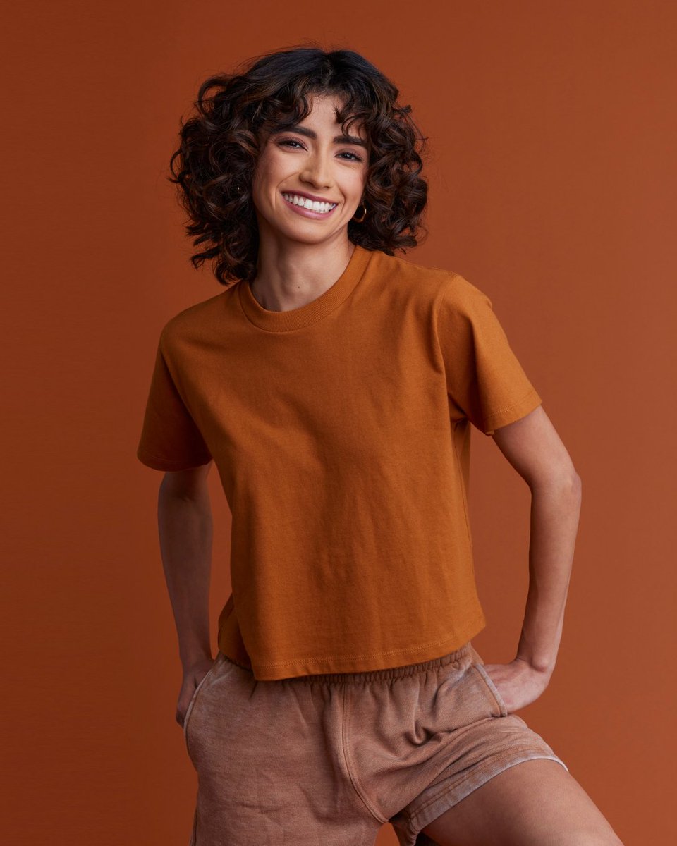 Grateful for our team, our partners, and every story you create with our apparel 🍂

Happy Thanksgiving from Next Level Apparel. 🦃