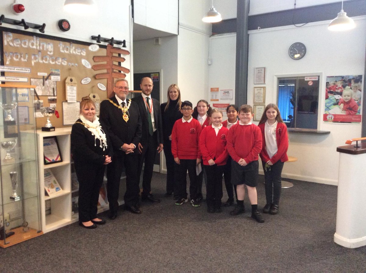 Hurst Hill Primary tweet media