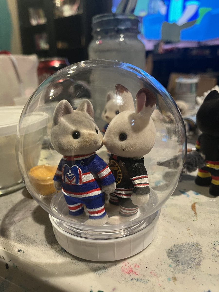 trapping hollanov in a snow globe until one of them says I love you